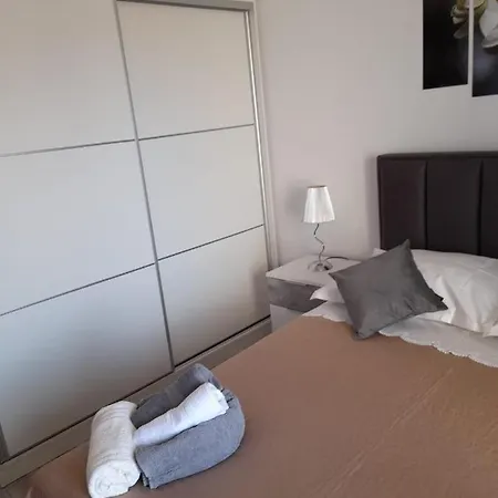 Lucy Appartement *