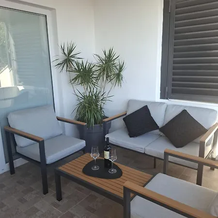 Apartman Lucy